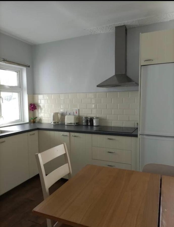 Recently Renovated House In Heart Of Galway City Ngoại thất bức ảnh