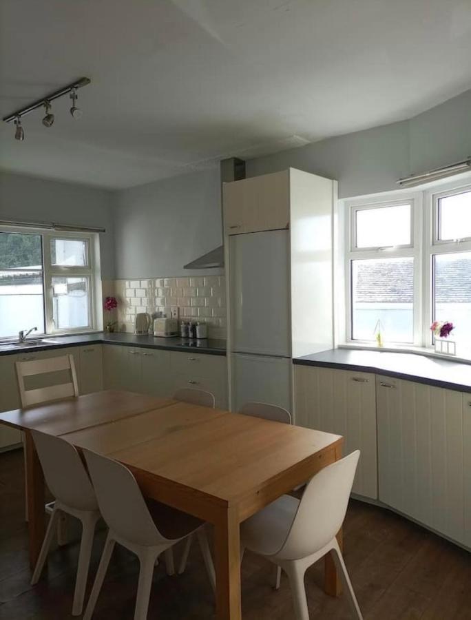 Recently Renovated House In Heart Of Galway City Ngoại thất bức ảnh
